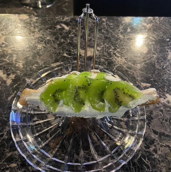 揚げサンド　キウイ