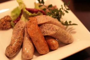 ソーセージ盛り合わせ