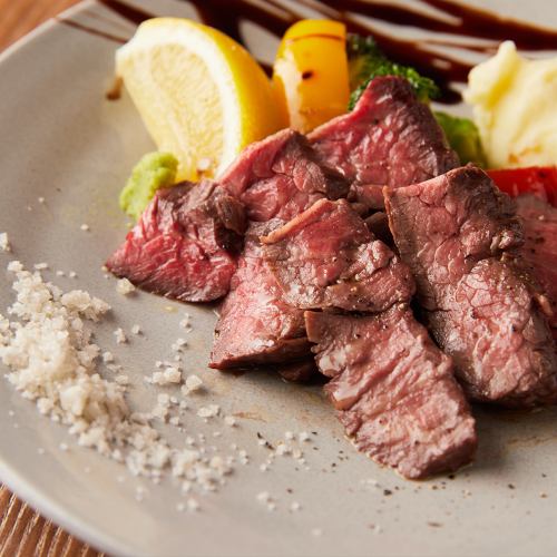 Juicy grilled skirt steak