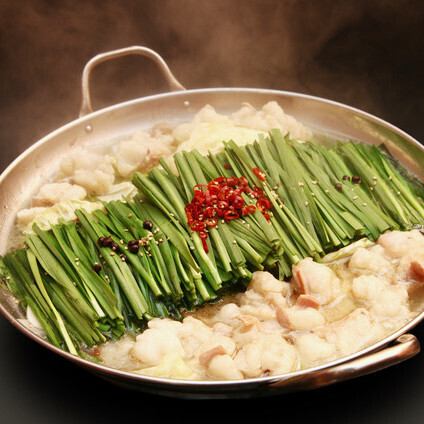 清水の特製のもつ鍋をぜひお楽しみください☆