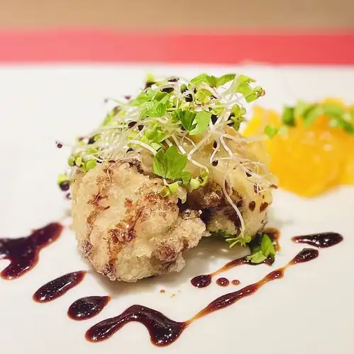 創意休閒餐廳,主打鴨肉料理。
