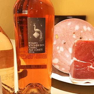 【平日限定】薄焼きピッツァと自慢のお肉料理を楽しめる◆飲み放題付きお値打ちプラン◆