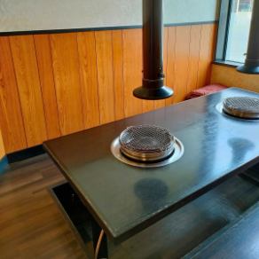 アットホームな明るい店内でランチ、ディナーをお楽しみください！