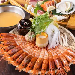 本店特色菜：蝦仁涮涮鍋
