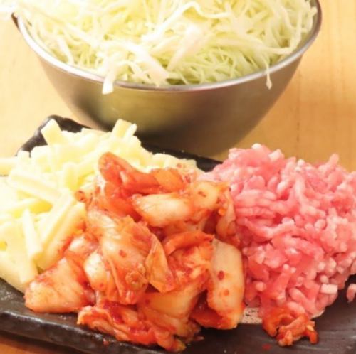 豚キムチチーズもんじゃ