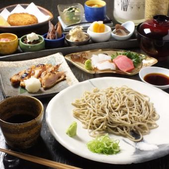 使用時令食材【京都時令全套懷石套餐】8道菜品總計4,400日圓*不含無限暢飲