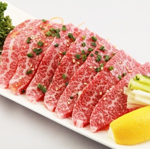 Grilled beef sashimi