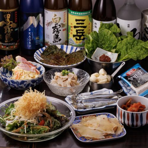 料理と多彩なドリンク♪