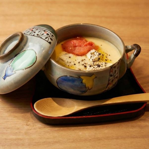【クリーミーな新食感】カマンベールのコクとトマトの酸味が絶妙にマッチした逸品「カマンベール茶碗蒸し」