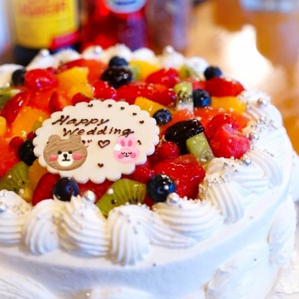 提供奈良著名蛋糕店的整块蛋糕◎2,000日元（12cm）、3,000日元（15cm），也接受18cm以上的蛋糕◎