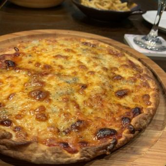 Gorgonzola and Cheese Pizza
