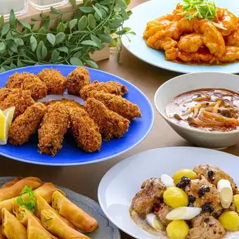 9月1日至11月30日 ◆ 秋季晚餐自助餐 ◆ 含软饮