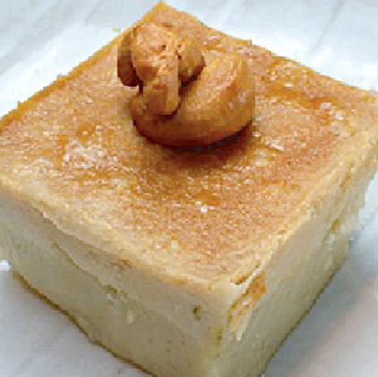 ココナッツケーキ(カノムモーケン)