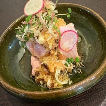 ルイビ豚冷製油淋豚