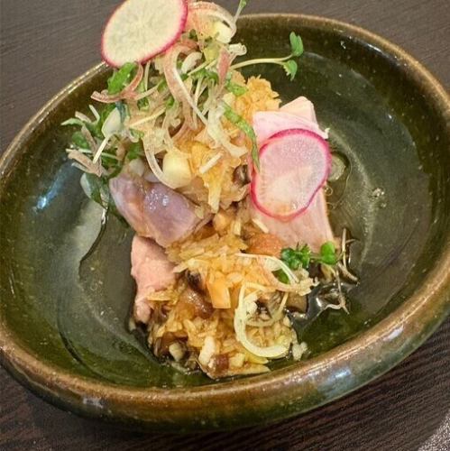 ルイビ豚冷製油淋豚