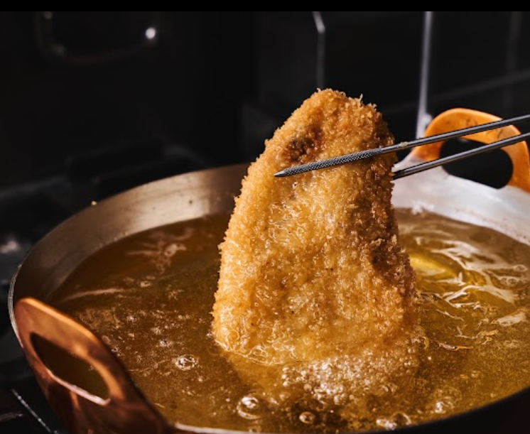 自由が丘でルイビ豚を味わう専門店。とんかつの常識を超える旨味の最高到達点を体験