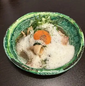 路易威登豬腿壽喜燒配雞蛋