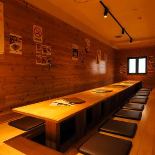 我們最多可容納約30人！請隨時與我們聯繫。