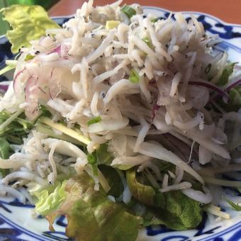 Whitebait and onion salad