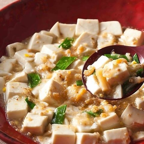 名物の白麻婆豆腐は唐辛子と肉を使わない新タイプの麻婆豆腐です
