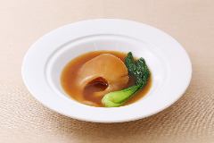 Spring Course Chun-Li [SHUNNREI] A comprehensive course featuring luxurious ingredients such as whole braised shark fin and Akaushi beef.