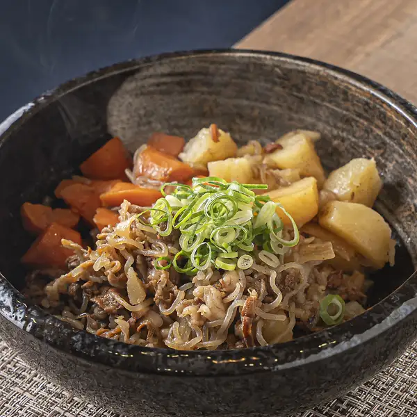 毎日変わるホッとする味◎お店自慢の日替わりおばんざい