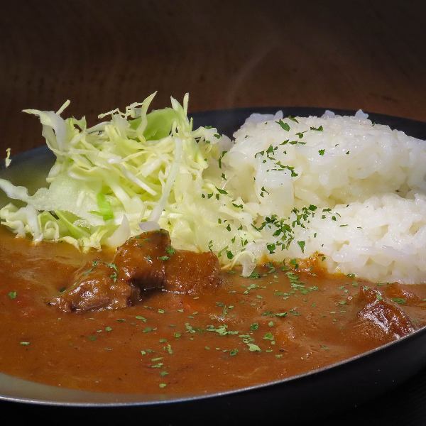 リピーター続出です♪酒場のカレーライスで〆はいかがでしょう？