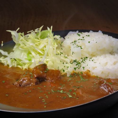 リピーター続出です♪酒場のカレーライスで〆はいかがでしょう？