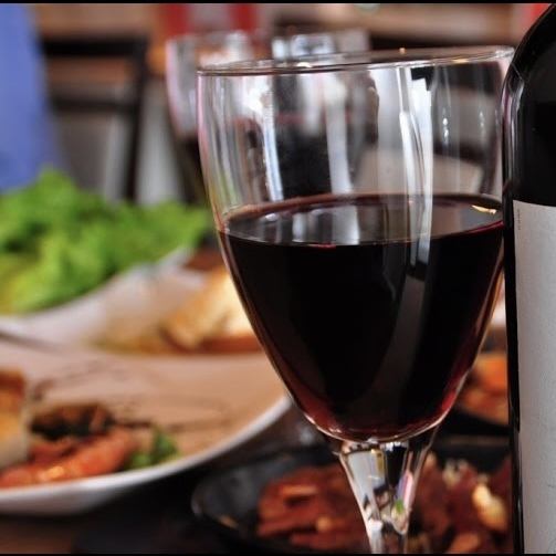 We recommend a wine that goes great with chateaubriand!