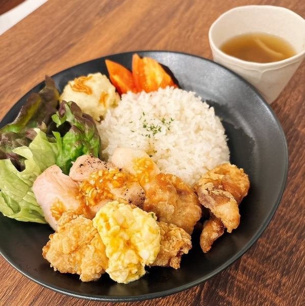 カフェ丼