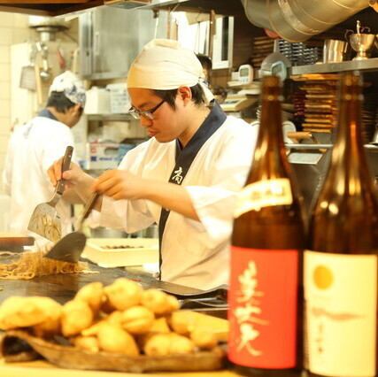 【絶品料理◎】鉄板焼きメニュー充実！当店自慢のお好み焼き・たこ焼き・焼きそば