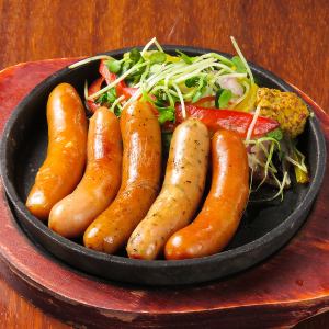 Teppanyaki sausage platter