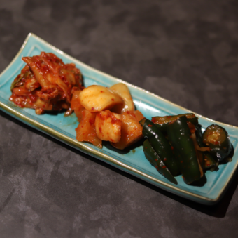 キムチ盛り合わせ