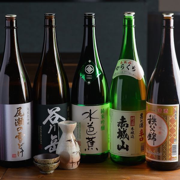 世界5大ウイスキーや日本酒も豊富!飲み放題アリ♪