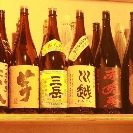 【新鮮な魚介を使用した海鮮料理を、厳選した日本酒・焼酎とともに...】