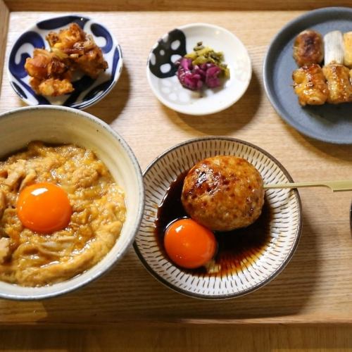 Recommended! Lunch set to eat whole specialties [Yakitori and Oyakodon set]