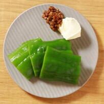 Crispy green peppers, Kinzanji miso, cream cheese