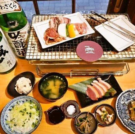 [Recommended for year-end parties] Carefully selected beef, chicken, pork, and meat main course ★ 3 hours all-you-can-drink included 5,000 yen