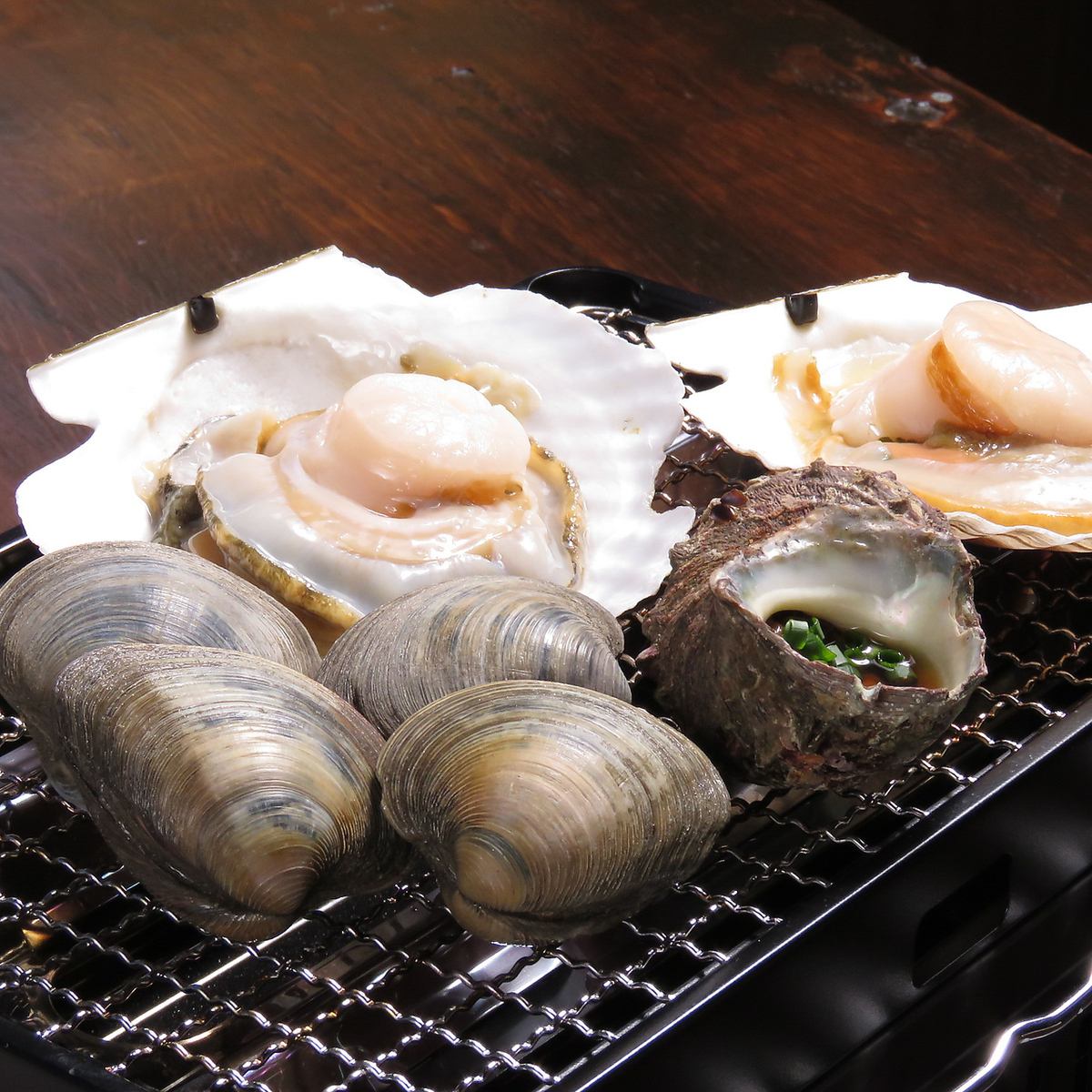 浜焼きがお席で楽しめる！八王子唯一の居酒屋です♪