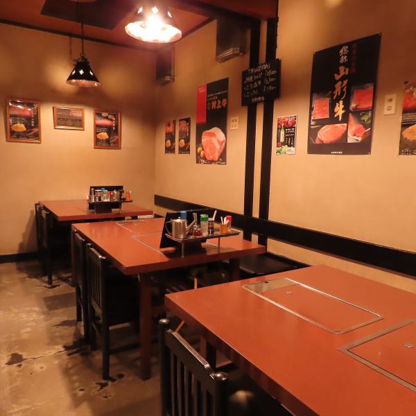 Banquets are welcome! Enjoy at the tatami room or table! We also accept private reservations, so please feel free to contact us.