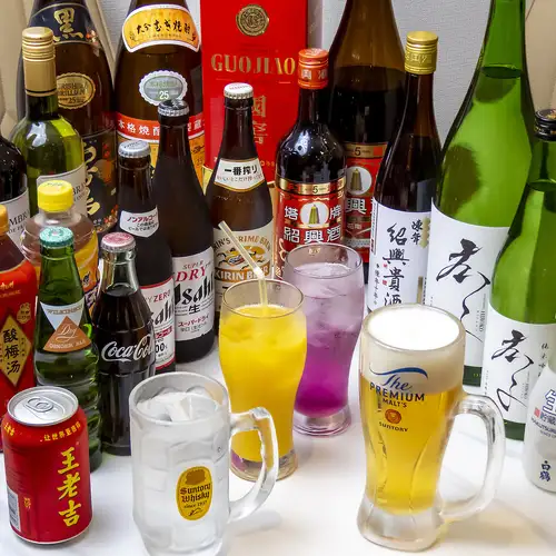 热闹的餐桌布置，让您和朋友们可以增进感情！