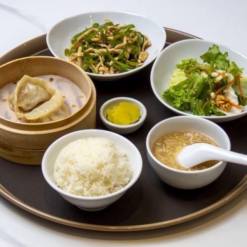 【赤字覚悟！！】青椒肉絲定食
