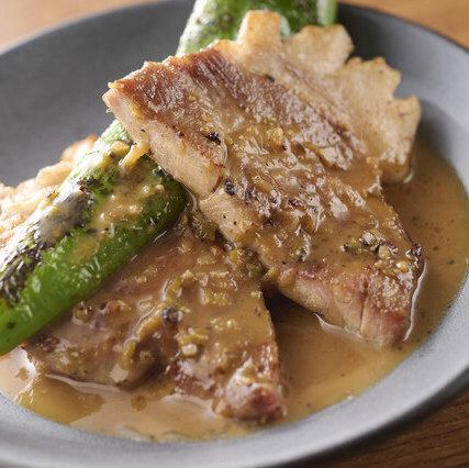 本日の銘柄豚のロースト ソース・シャリキュトリエール