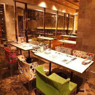 【1・2月限定カジュアルワインコース】「メインは骨付き鶏の赤ワイン煮込み」120分飲み放題付