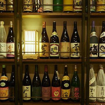 日本酒、焼酎など料理と相性抜群のお酒を豊富にご用意◎