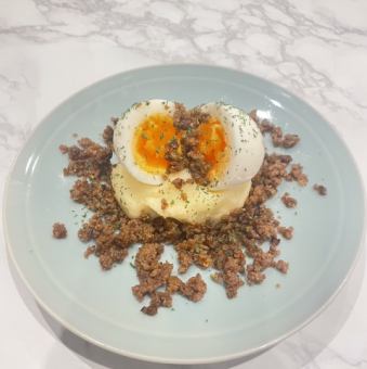 背徳ミンチポテサラ