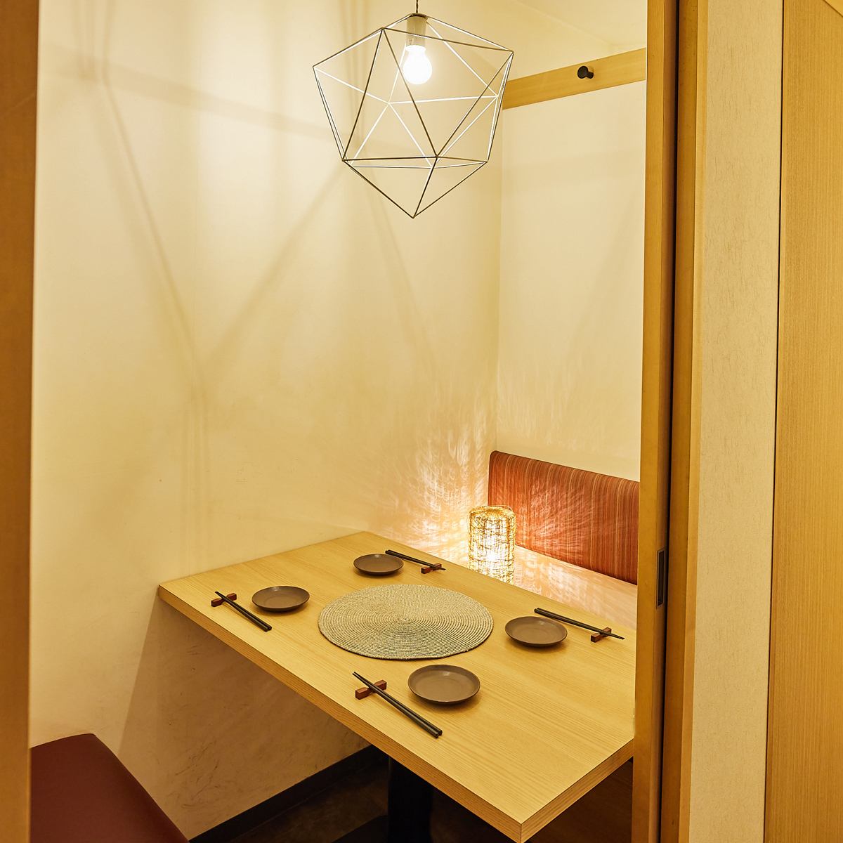 少人数から利用できる個室を多数ご用意!ソファーでゆったり◎