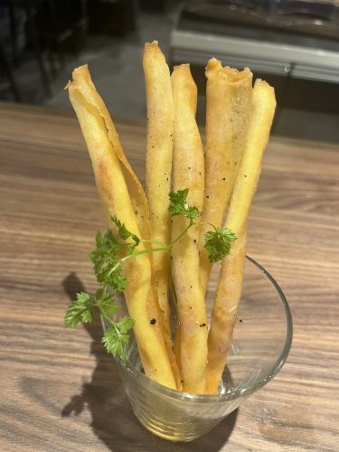 チーズ春巻きスティック