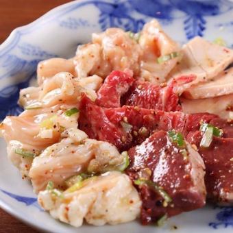 【90分飲み放題付き】ホルモン3種盛りほか〈全12品〉5000円(税込)コース （日～木曜日限定）