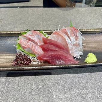 本日の鮮魚盛り合わせ